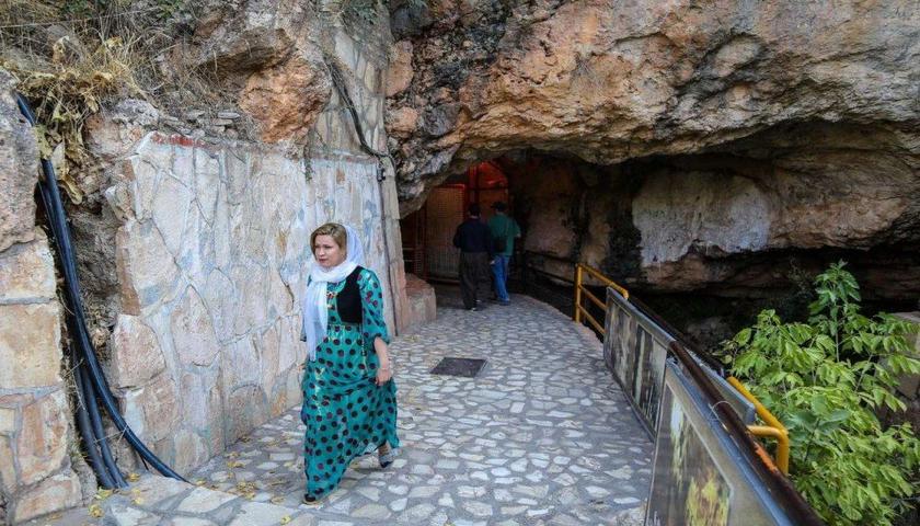 معاون توسعه مدیریت و منابع استانداری کرمانشاه: قانون درباره مدیریت غار قوری قلعه تصمیم گیری خواهد کرد/ تغییر مدیریت قوری قلعه تغییری در اصل موضوع ایجاد نخواهد کرد