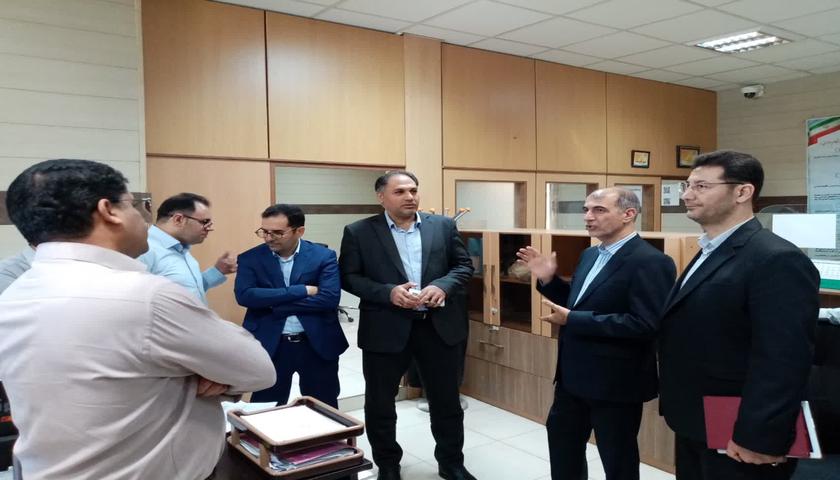 معاون توسعه مدیریت و منابع استانداری کرمانشاه: رونق مبادلات تجاری در گرو ایجاد مدیریت واحد در مرزهای استان است