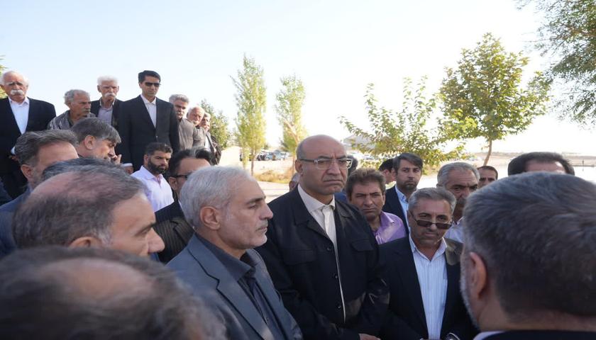 استاندار کرمانشاه در سفر به کوزران: سراب نیلوفر و قره‌دانه محور توسعه گردشگری غرب استان می‌شوند