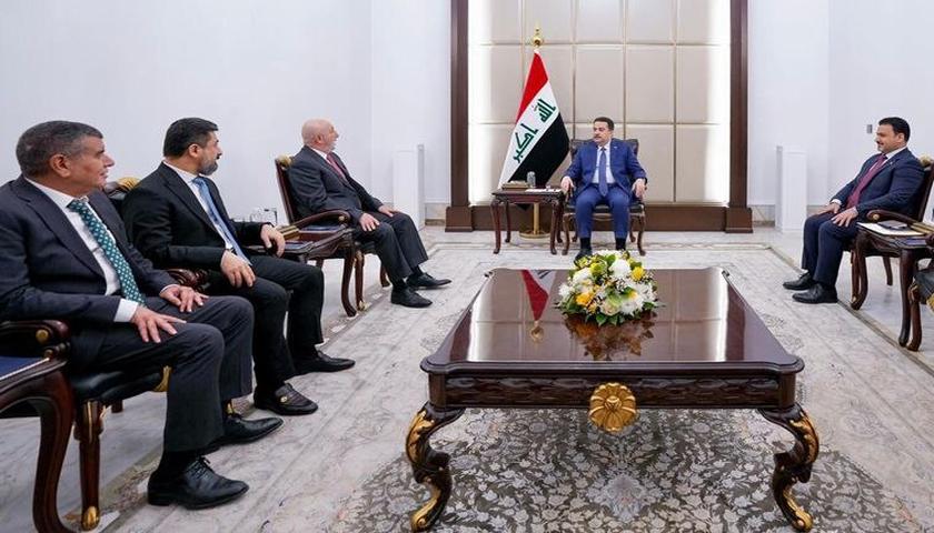 دیدار هیئتی از اتحادیه میهنی کردستان با نخست‌وزیر عراق