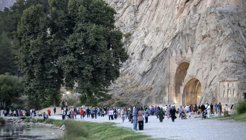 با نصب راهنمای صوتی گردشگری کرمانشاه هوشمند می‌شود