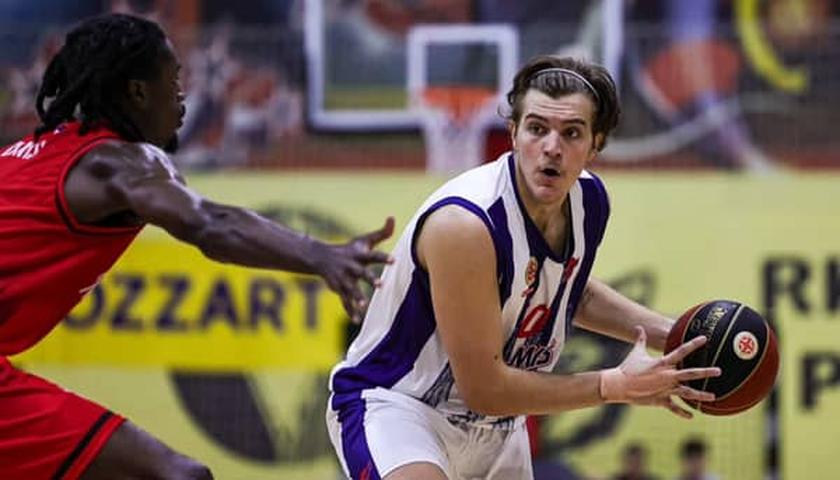 ڕۆڵی بەرچاوی یاریزانێکی ئێرانی لە سەرکەوتنی تیپەکەی لە خولی سربیادا