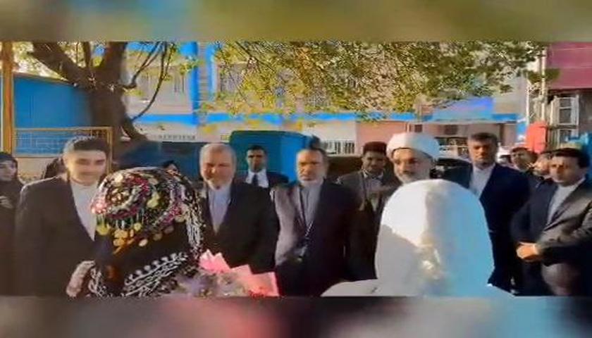 بازدید سفیر جمهوری اسلامی ایران از مجتمع آموزشی ایرانیان در اربیل 