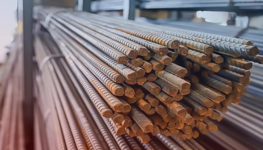 مرزداران مانع خروج غیرقانونی ۱۱۵ تن میلگرد از خسروی شدند