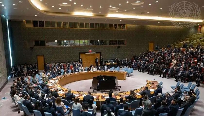 هۆشداریی پاکستان لەمەڕ شکستی دیپلۆماسی لە پرسی دۆسیەی ئەتۆمی ئێران 