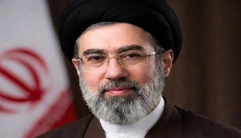 ئایەتوڵڵا موجتەبا خامنەیی : هەڵمەتێکی میدیایی دوژمنکارانە یەکگرتوویی نیشتمانیمان دەکاتە ئامانج؛ نابێت رێگەبدەین سەركەوتووبێت 