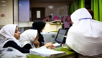 وعده استاندار برای پرداخت مطالبات کادر درمان در کرمانشاه